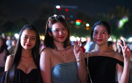 Hàng ngàn người phấn khích với đêm khai mạc Lễ hội Tinh hoa đất biển Bình Định năm 2024