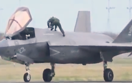 Tiêm kích F-35 Mỹ gặp sự cố, phi công trèo khỏi buồng lái thoát hiểm