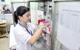 TP.HCM 'bơm' thuốc cho trạm y tế: Bệnh nhân, cơ sở y tế cùng vui