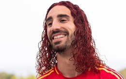 Cucurella giữ lời hứa nhuộm tóc đỏ sau chức vô địch Euro 2024