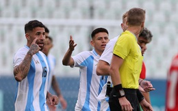 Vì sao Olympic Argentina lại mất bàn thắng, bị thua Morocco?