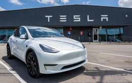 Lượng giao xe của Tesla cao hơn dự đoán, giá cổ phiếu tăng mạnh
