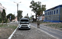 Ukraine tuyên bố ngày càng mạnh hơn ở Kursk