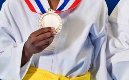 Vụ tố nhường huy chương giải karate: Phụ huynh từ chối gặp mặt và không nhận huy chương