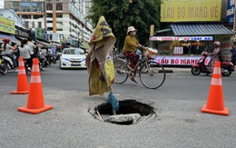 'Hố tử thần' xuất hiện giữa đường sau một ngày đêm vẫn chưa có đơn vị nào xử lý