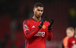 Marcus Rashford phản ứng các huyền thoại Man United