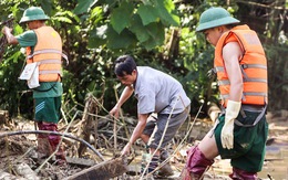 Tin mới vụ lũ quét Làng Nủ: Tìm thấy thêm thi thể chủ hộ có cả nhà chết, mất tích