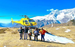 Nepal đình chỉ trực thăng ở khu vực núi Everest