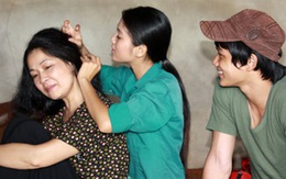 Tôi muốn xem cảnh con nhổ tóc sâu cho mẹ trên phim Việt