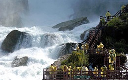 Ghé Niagara Falls, không chỉ ngắm thác nước hùng vĩ...