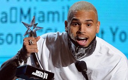 Chris Brown thắng lớn tại BET 2011
