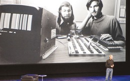 Steve Jobs và trái táo cuộc đời - Kỳ 2: Cậu sinh viên "học ké"