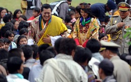 Vua Bhutan kết hôn với nữ thường dân