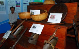 Trưng bày nông cụ xa xưa của người Việt Nam