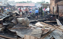 Cháy chợ huyện Ea Sup