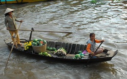 Chợ nổi ngày giáp tết