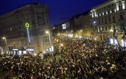 Hungary: hơn 100.000 người biểu tình ủng hộ Chính phủ