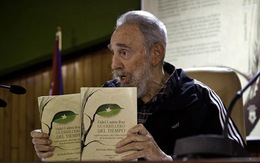 Lãnh tụ Fidel Castro ra mắt hồi ký