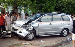 Đuổi trộm, tài xế ôtô gây tai nạn