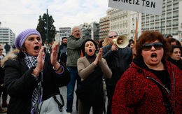 Moody's hạ tín nhiệm Hi Lạp xuống mức thấp nhất