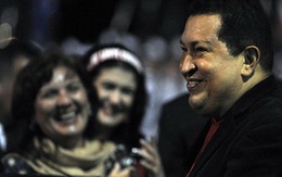 Tổng thống Chavez về nước sau phẫu thuật ung thư