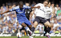 Chelsea may mắn cầm chân Tottenham