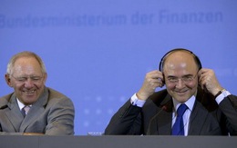 Đức và Pháp cam kết giữ Hi Lạp trong khối euro