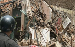 Nhà đổ sập do nhà hàng xóm đào móng