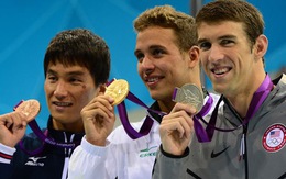 Michael Phelps trở thành "người vĩ đại nhất" lịch sử Olympic