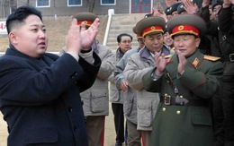 Kim Jong Un thanh sát quân đội trước tập trận Mỹ - Hàn