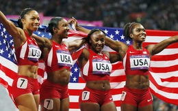 Đội chạy 4x100m nữ Mỹ phá kỷ lục tồn tại 27 năm