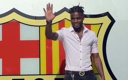 Alex Song về Barca