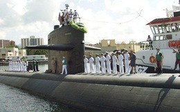 Tàu ngầm Mỹ tới Philippines