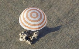 Tàu Soyuz TMA-04M trở về an toàn