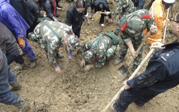 Lở núi chôn vùi 18 học sinh Trung Quốc