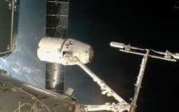 Tàu vũ trụ tư nhân đầu tiên kết nối thành công với ISS