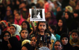 Blogger 14 tuổi chống Taliban đang nguy kịch