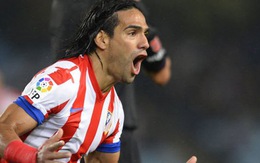 Falcao đưa Atl Madrid ngang bằng Barca