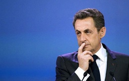 Ông Sarkozy thoát truy tố, điều tra tiếp tục