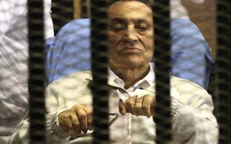 Cựu tổng thống Ai Cập Mubarak từ bệnh viện trở lại nhà tù