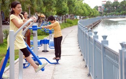 Vừa dạo kênh Nhiêu Lộc - Thị Nghè vừa tập thể dục