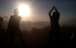 Lên đỉnh Batur đón thần mặt trời