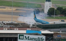 Hình ảnh máy bay Vietnam Airlines xì khói động cơ sau khi hạ cánh