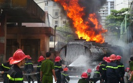Tổ chức khám nghiệm hiện trường vụ cháy cây xăng ở Hà Nội