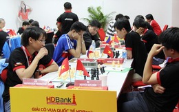 Quang Liêm bất phân thắng bại với Ni Hua