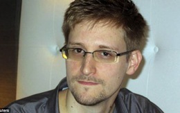 Anh "cấm cửa" Edward Snowden