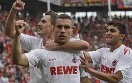 Podolski cất cao tiếng hát !