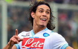 Cavani giúp Napoli gây áp lực lên Juventus