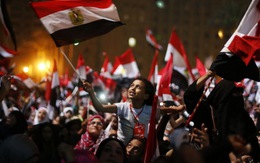 Quân đội đảo chính, Tổng thống Ai Cập bị giam giữ tại nhà