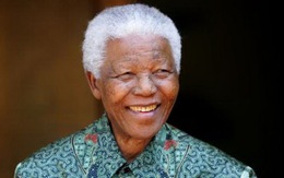 Nam Phi bác tin ông Mandela ra viện